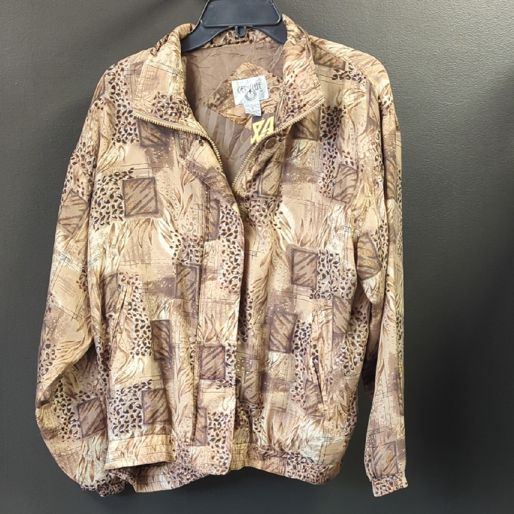 Casual Corner Women's Tan Patterned Sweatshirt
